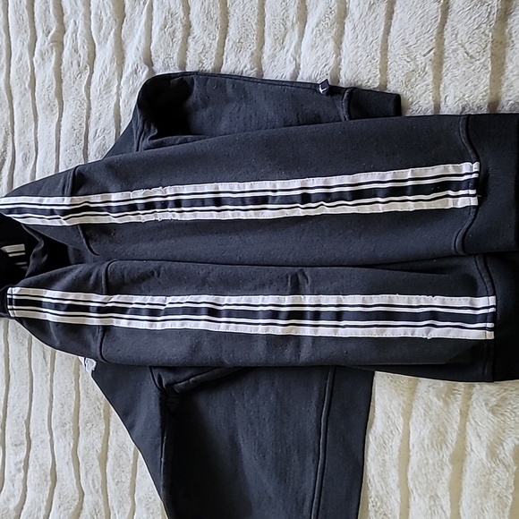 Jordan Boy's Pullover L (16-18) - Picture 3 of 9